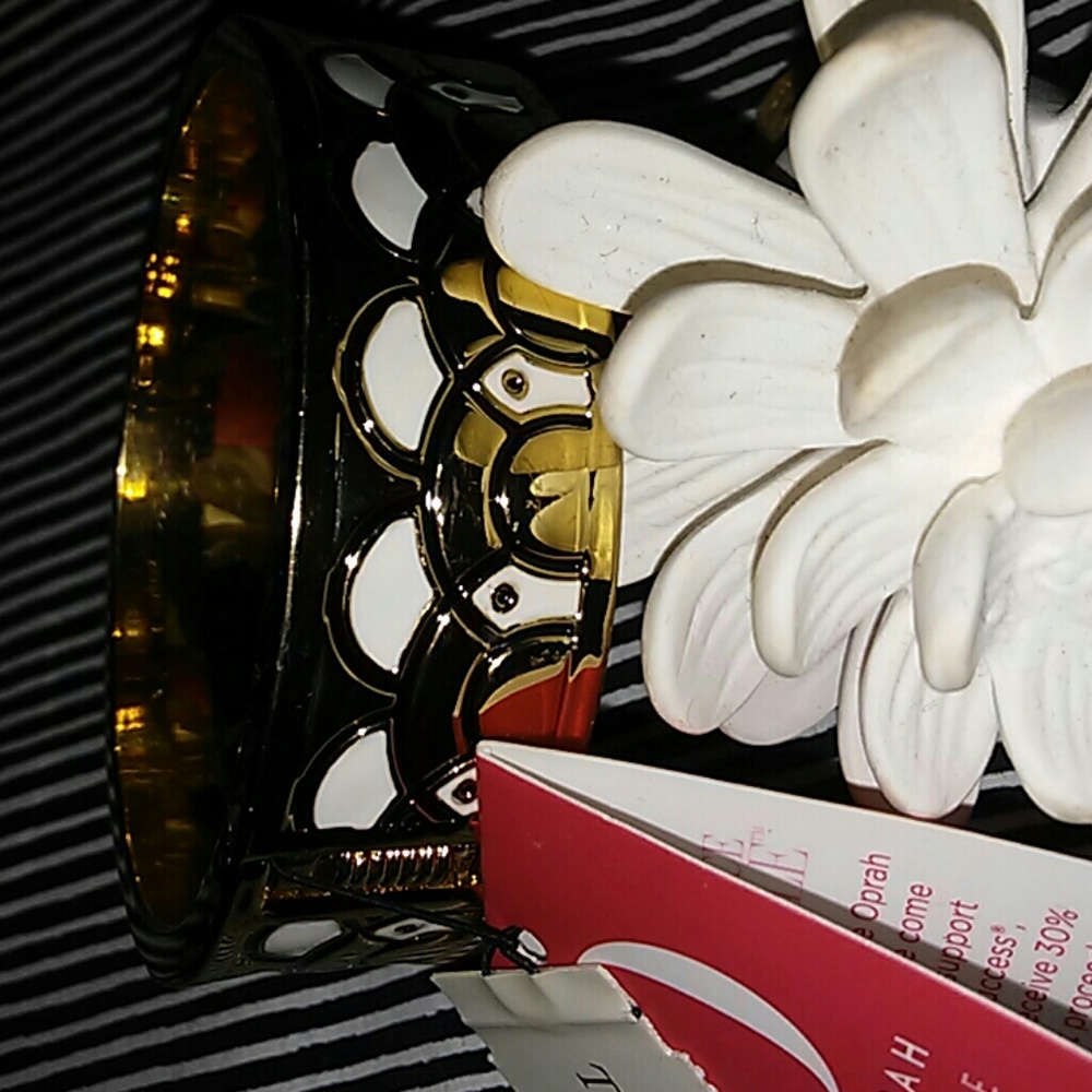 Talbot's bangle